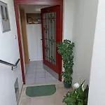 Apartment Robertino 1966 Makarska