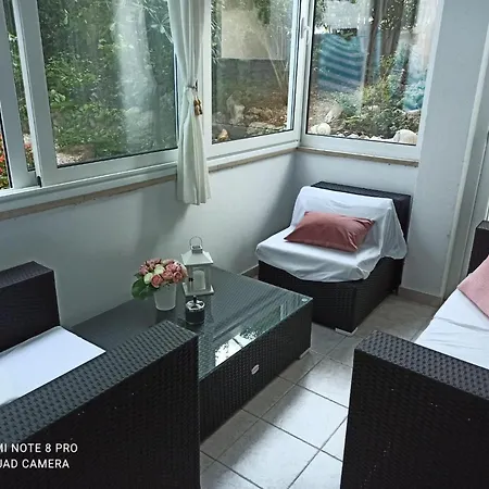 Apartman Robertino 1966 *
