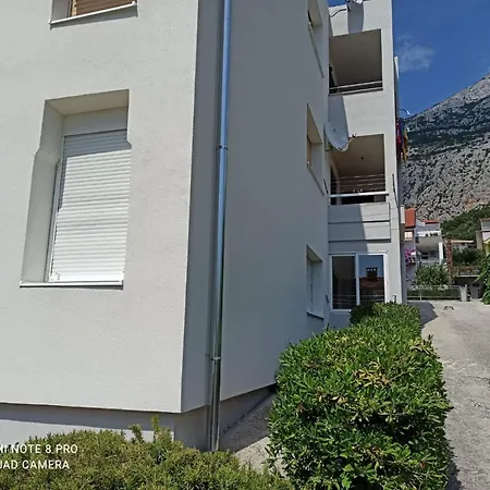 Apartment Robertino 1966 *
